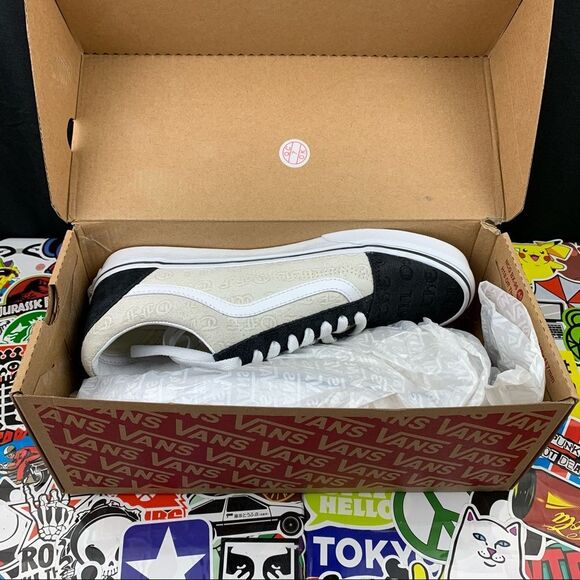 Vans Old Skool Suede Deboss Logo Women’s Various Sizes - Picture 12 of 12